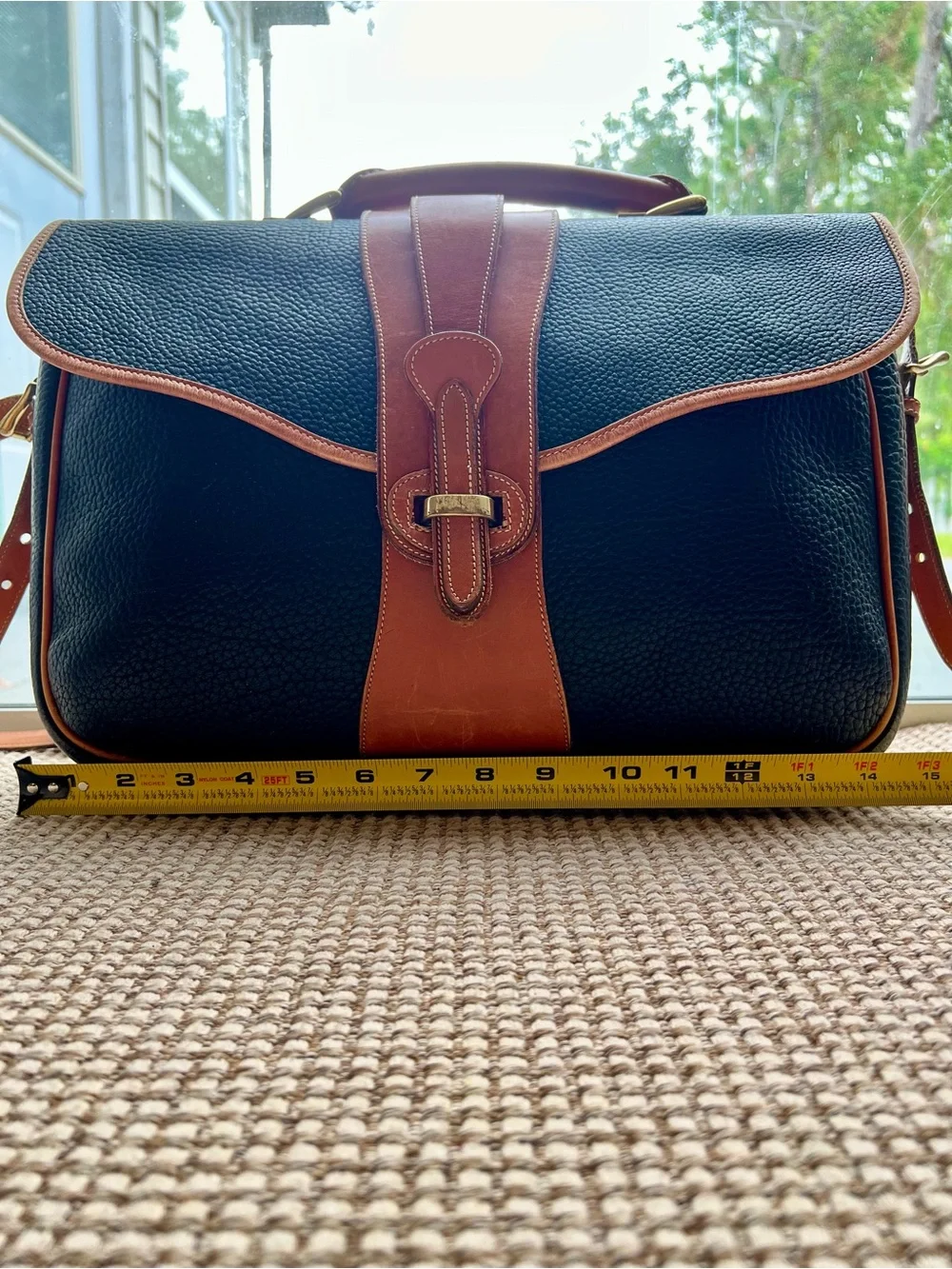🦆 Vintage Dooney & Bourke AWL Black British Tan Messenger Briefcase USA